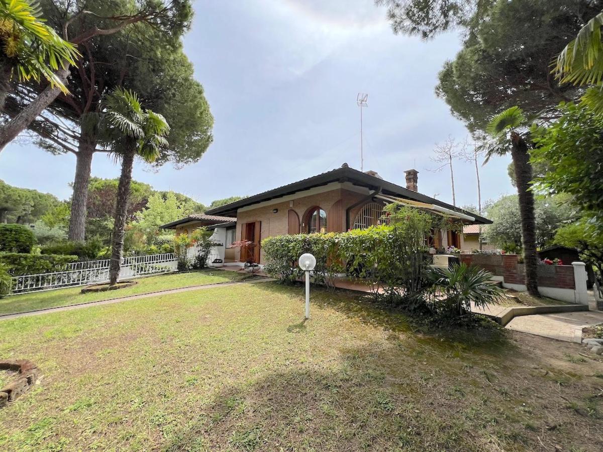 Villa Palm Lignano Sabbiadoro Extérieur photo